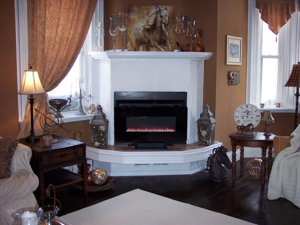 Отель The Maples Bed And Breafast Angus Экстерьер фото